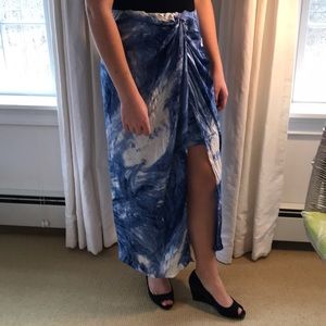 ELIE TAHARI Silk Sarong skirt